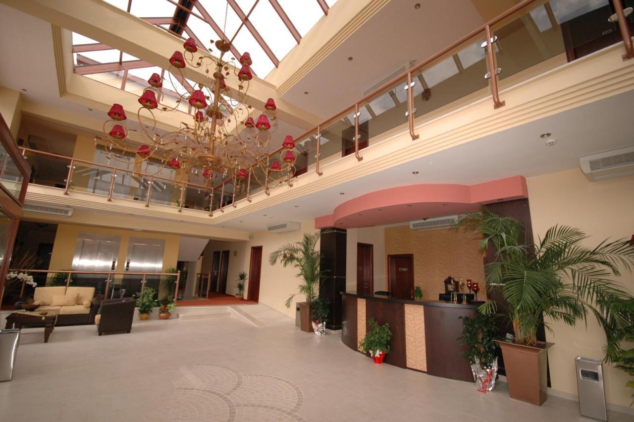 4 Epoxes Hotel Spa Káto Loutrákion المظهر الخارجي الصورة